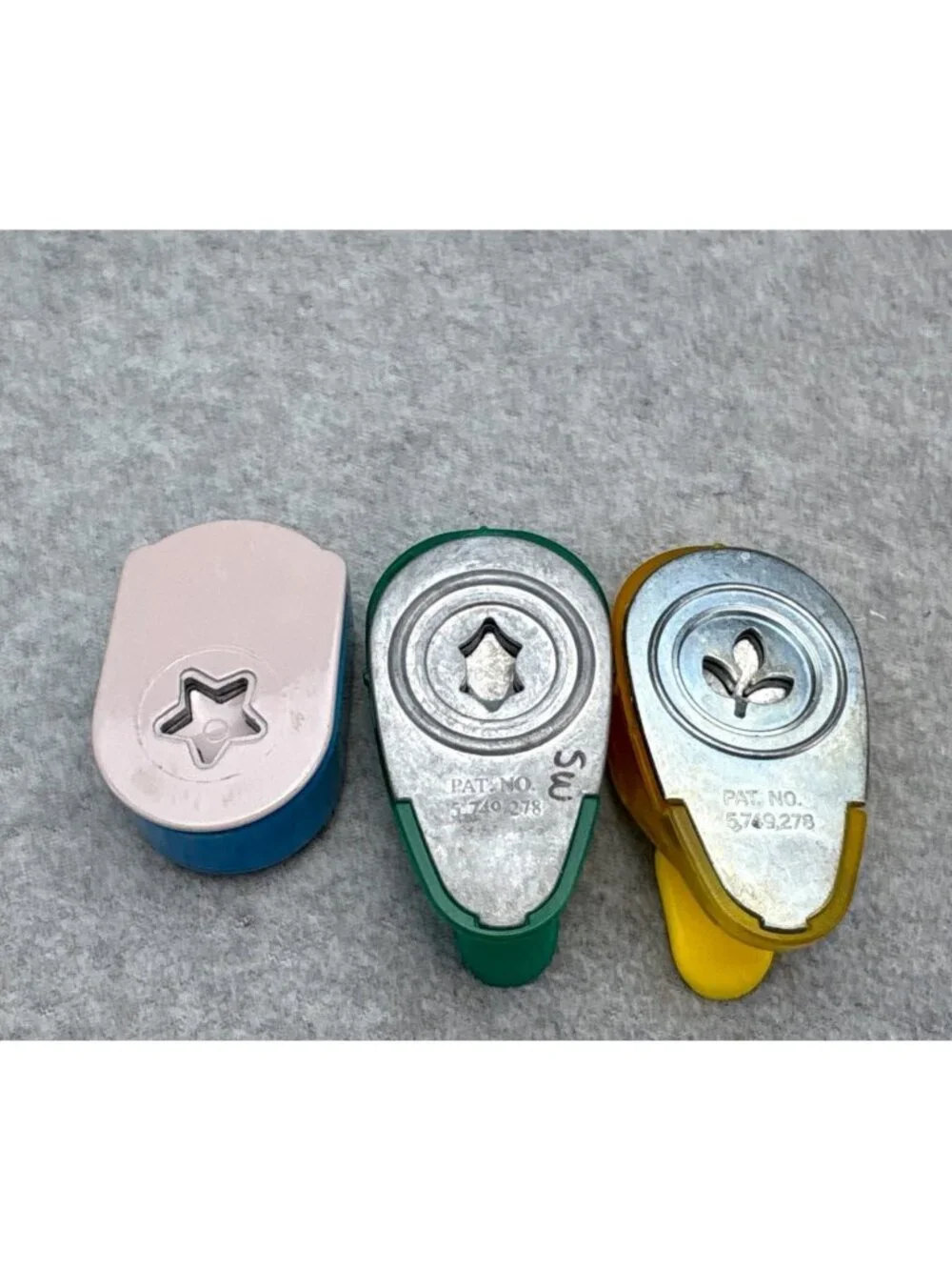 Set Mini Paper Punches Star Shield Leaf Shapes for Scrapbooking